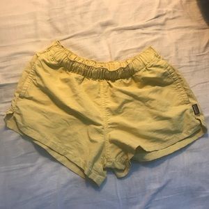 Patagonia baggies shorts yellow